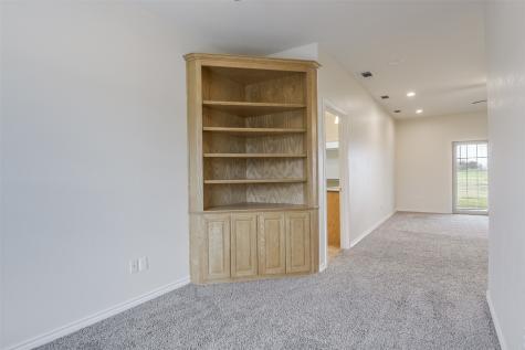 1066 West Road Waxahachie TX 75165
