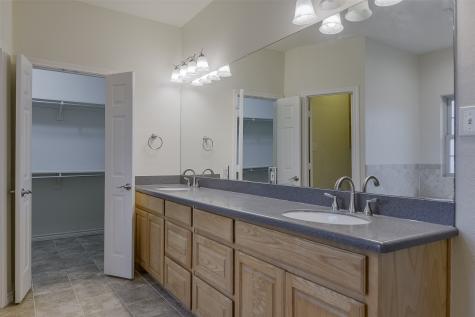 1066 West Road Waxahachie TX 75165