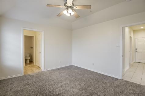 1066 West Road Waxahachie TX 75165