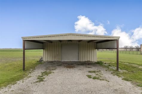 1066 West Road Waxahachie TX 75165