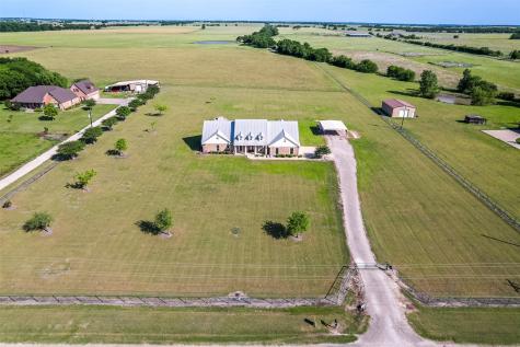 1066 West Road Waxahachie TX 75165