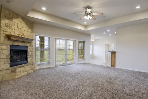 1066 West Road Waxahachie TX 75165