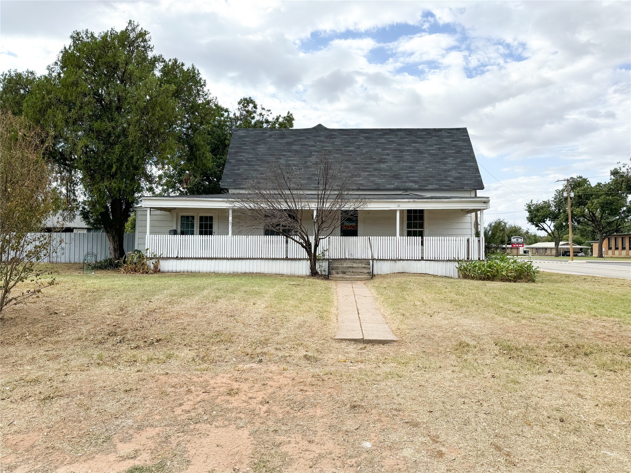 511 N Tackitt Street Seymour TX 76380