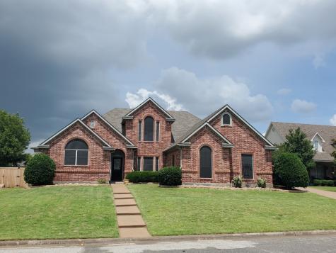 613 Clay Lane Sherman TX 75092
