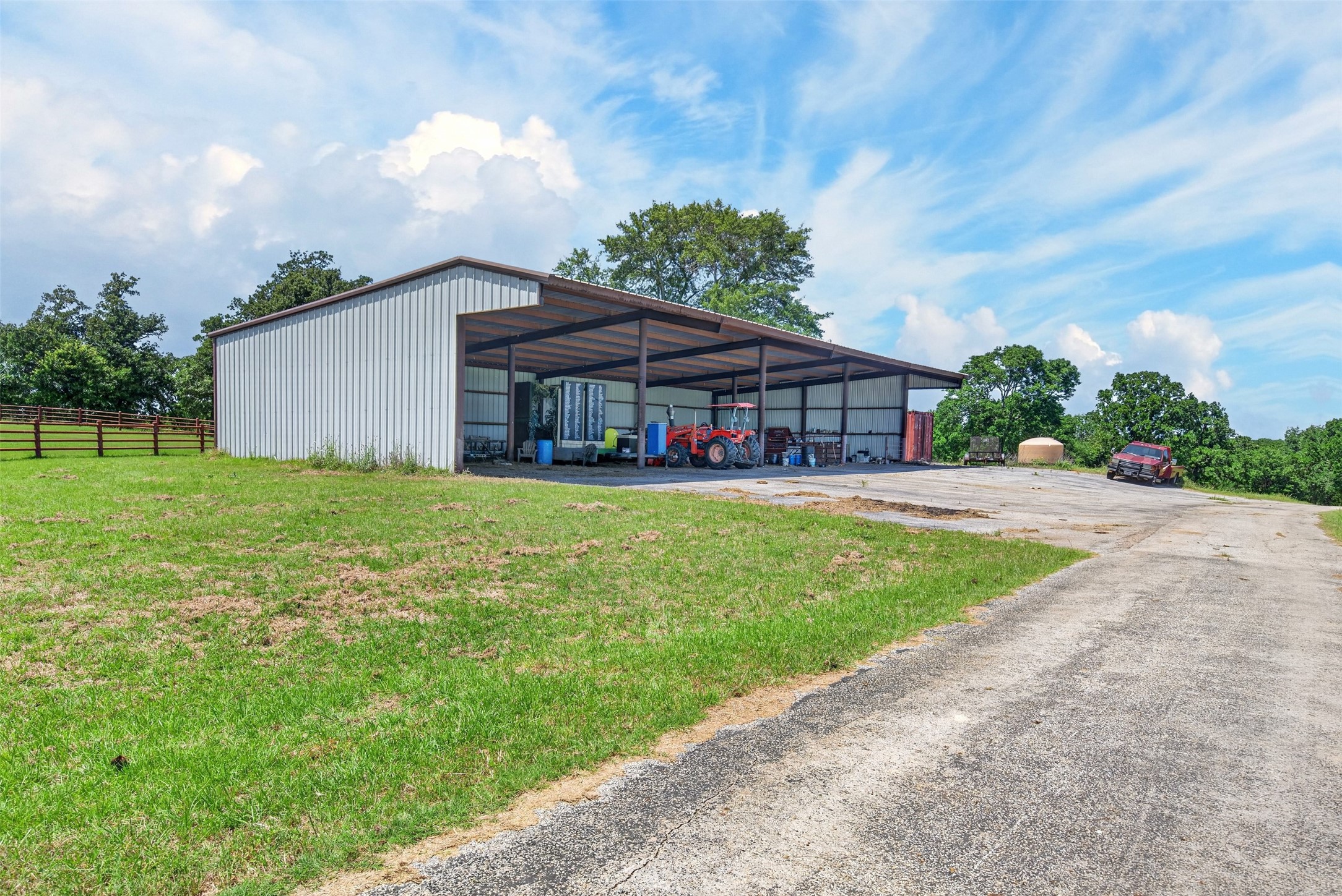 1053 Acr 499 Athens TX 75751