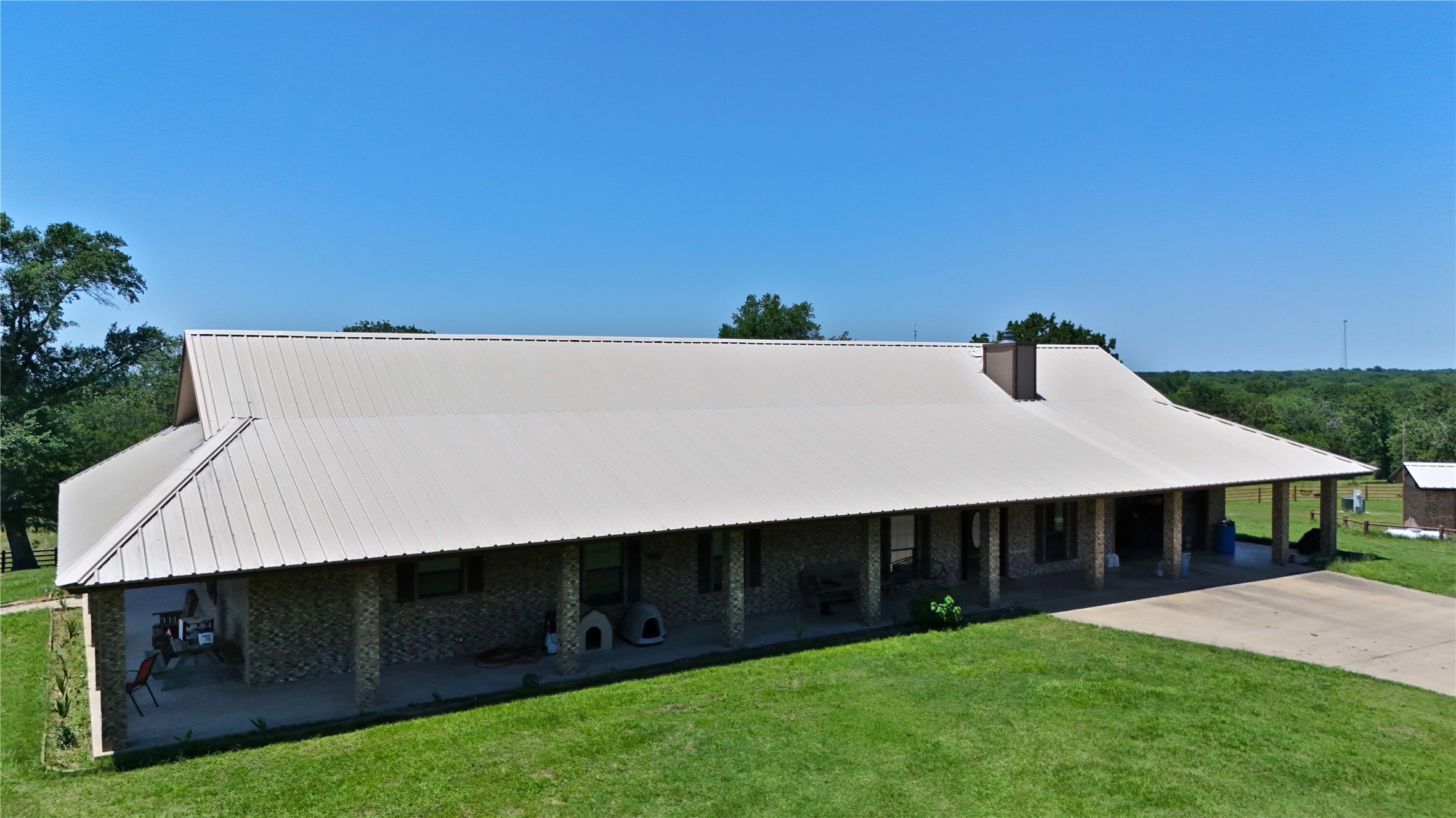 1053 Acr 499 Athens TX 75751