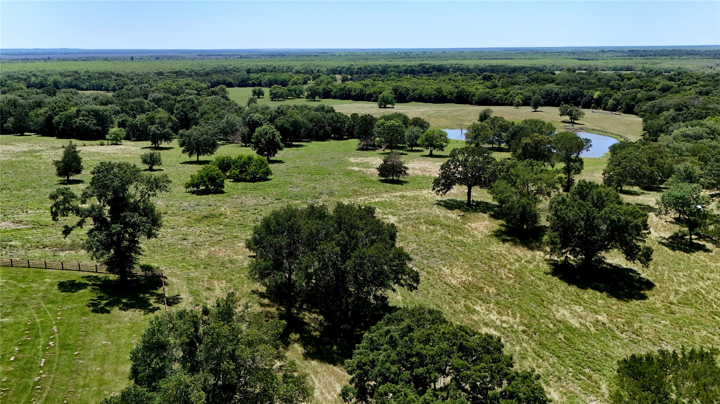 1053 Acr 499 Athens TX 75751