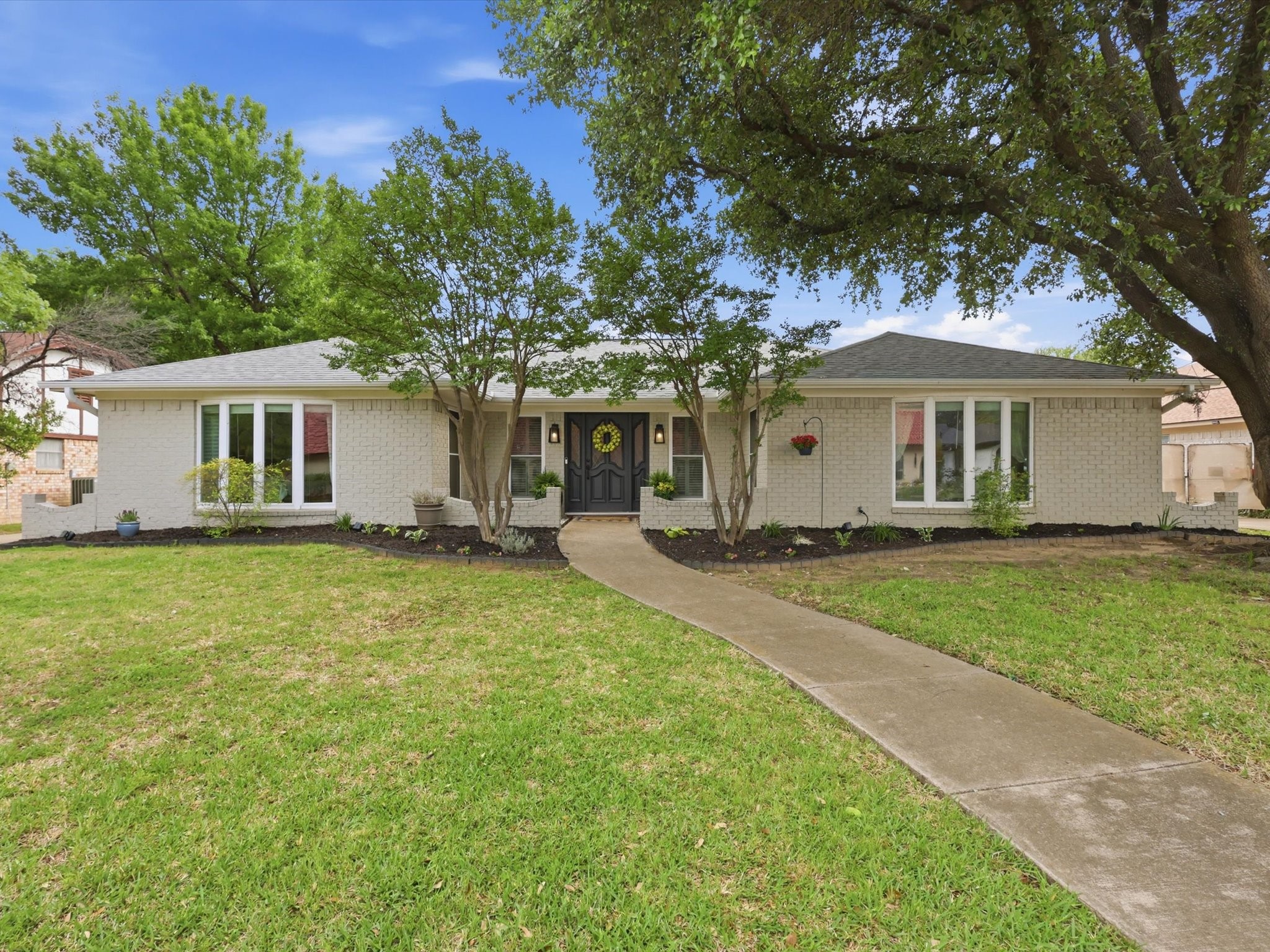 205 Circleview Drive N Hurst TX 76054