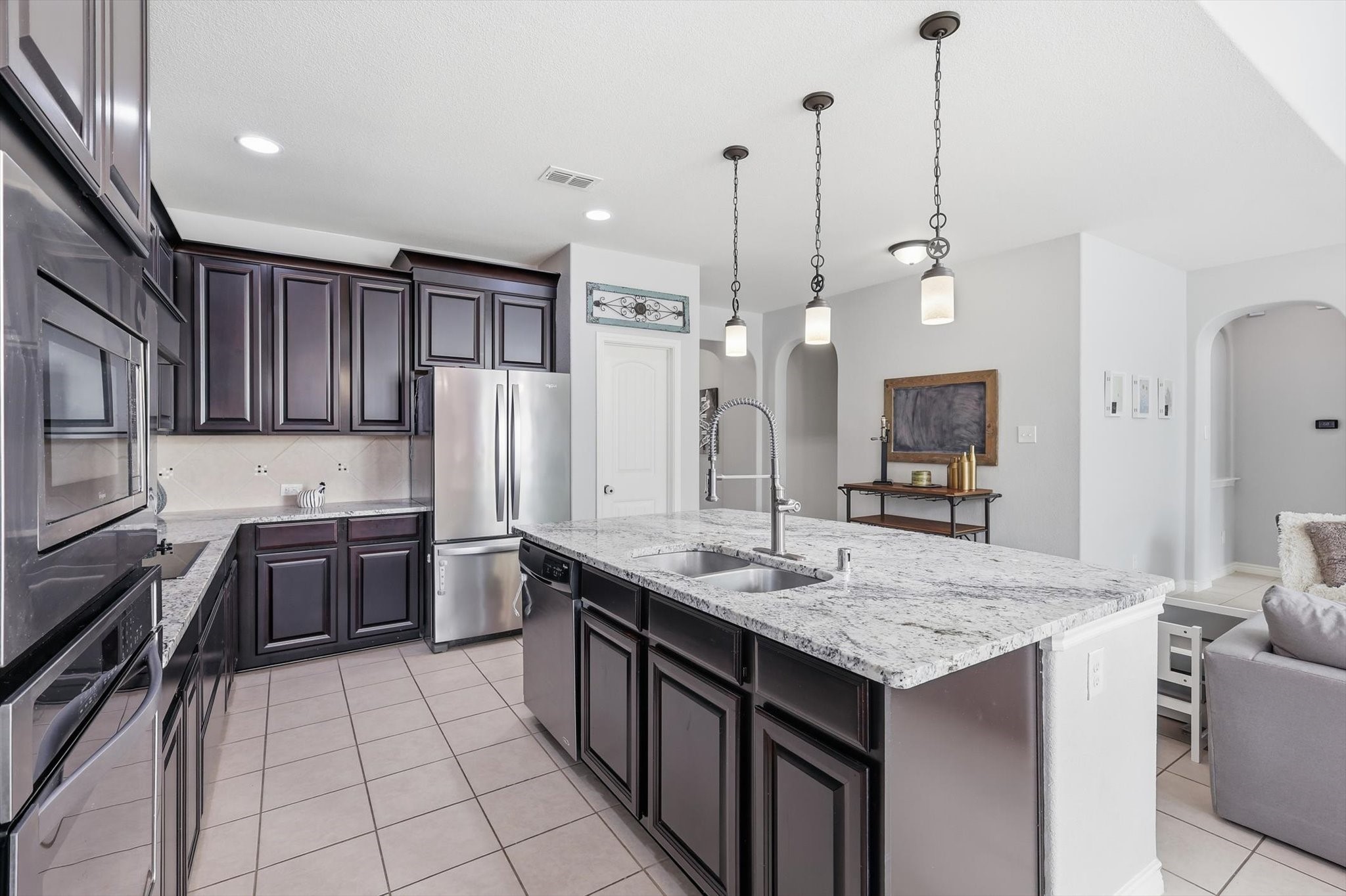 1316 Realoaks Drive Fort Worth TX 76131
