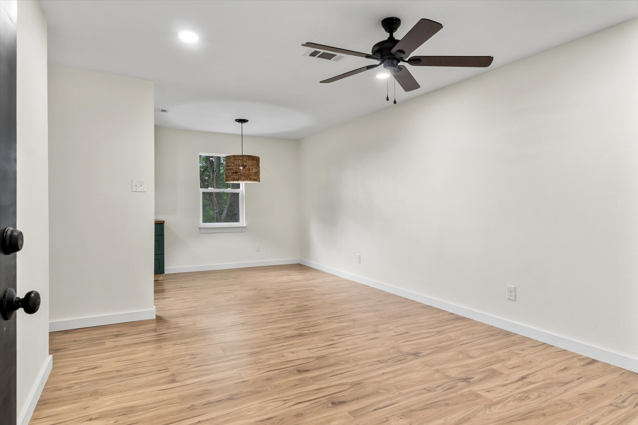 821 Vz County Road 1118 Grand Saline TX 75140