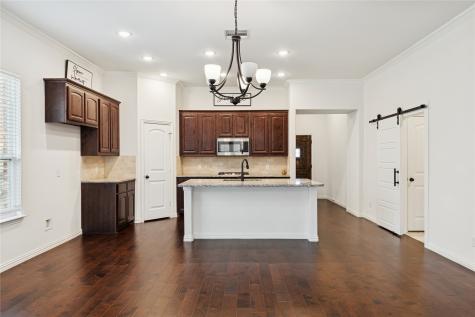 7337 Howling Coyote Lane Fort Worth TX 76131