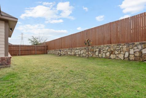 7337 Howling Coyote Lane Fort Worth TX 76131