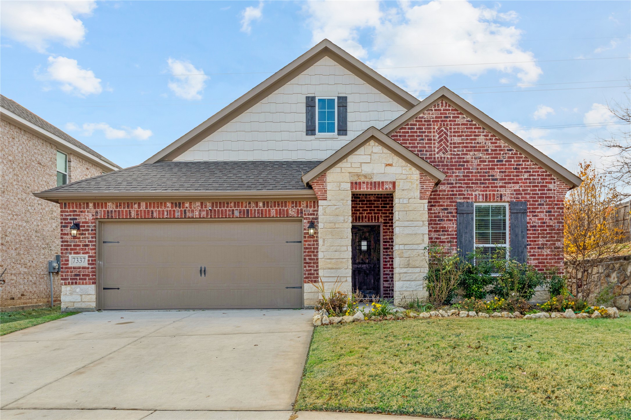 7337 Howling Coyote Lane Fort Worth TX 76131