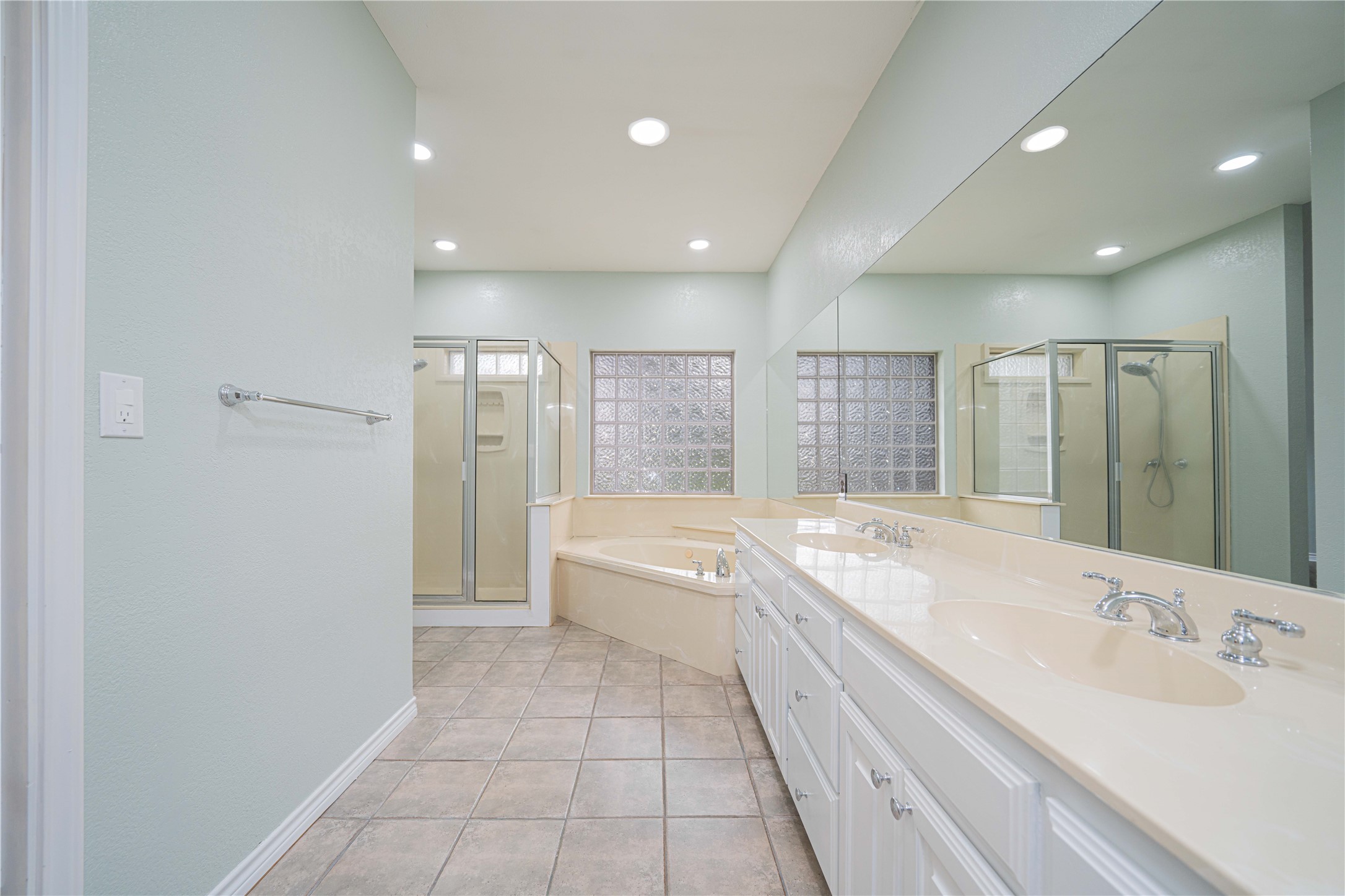 169 Private Road 8519 Van TX 75790