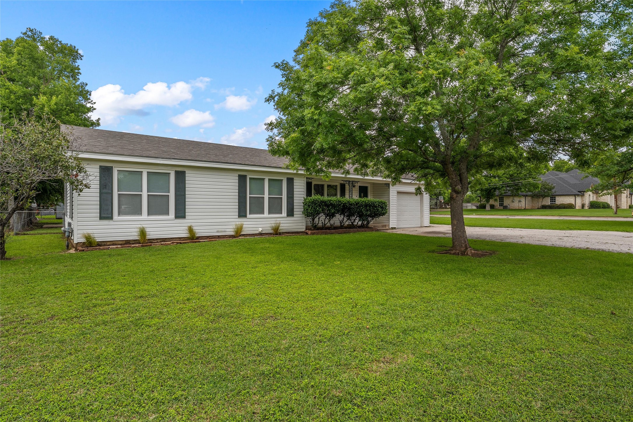 3718 Kendall Lane Waco TX 76705
