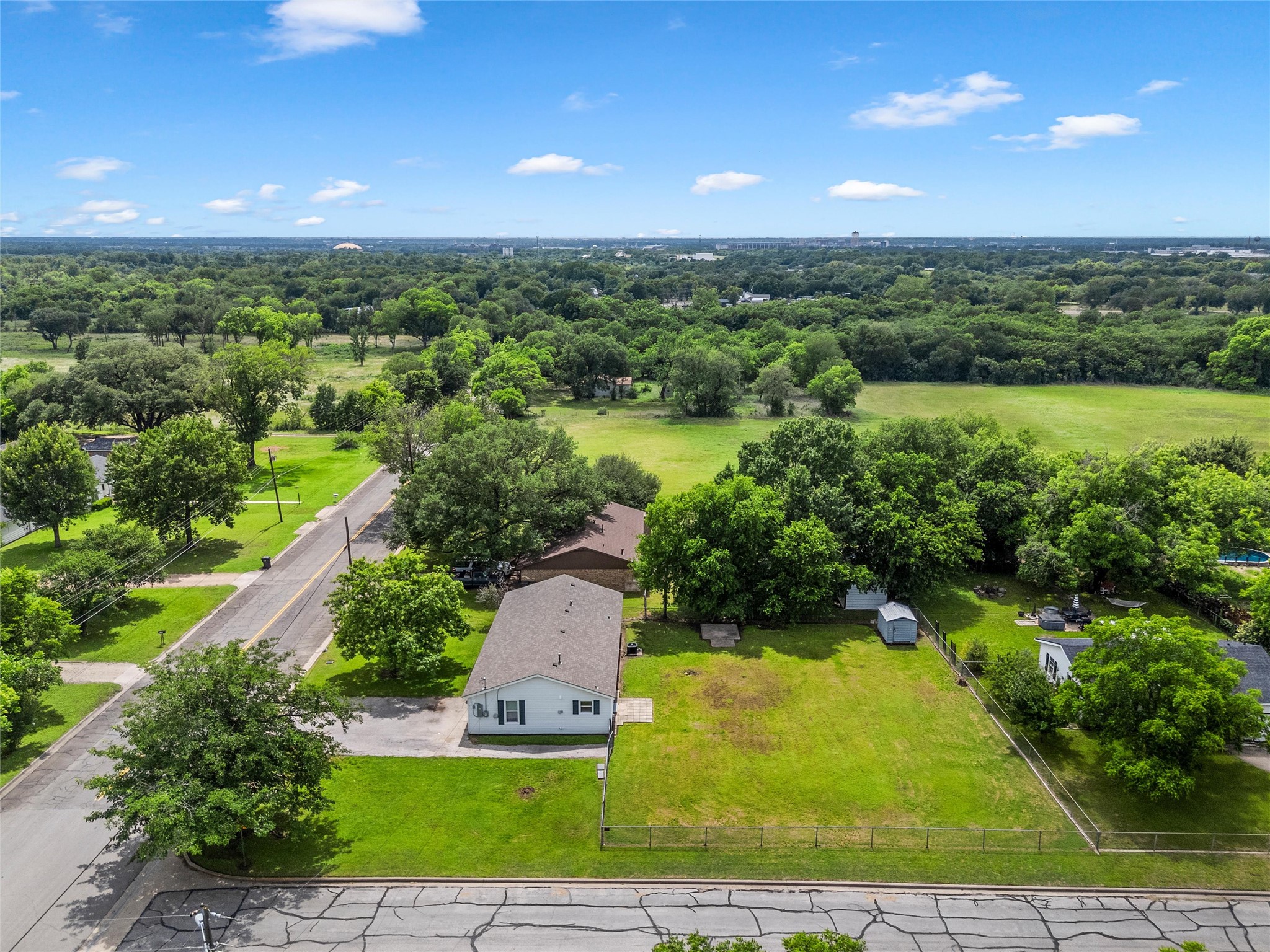 3718 Kendall Lane Waco TX 76705