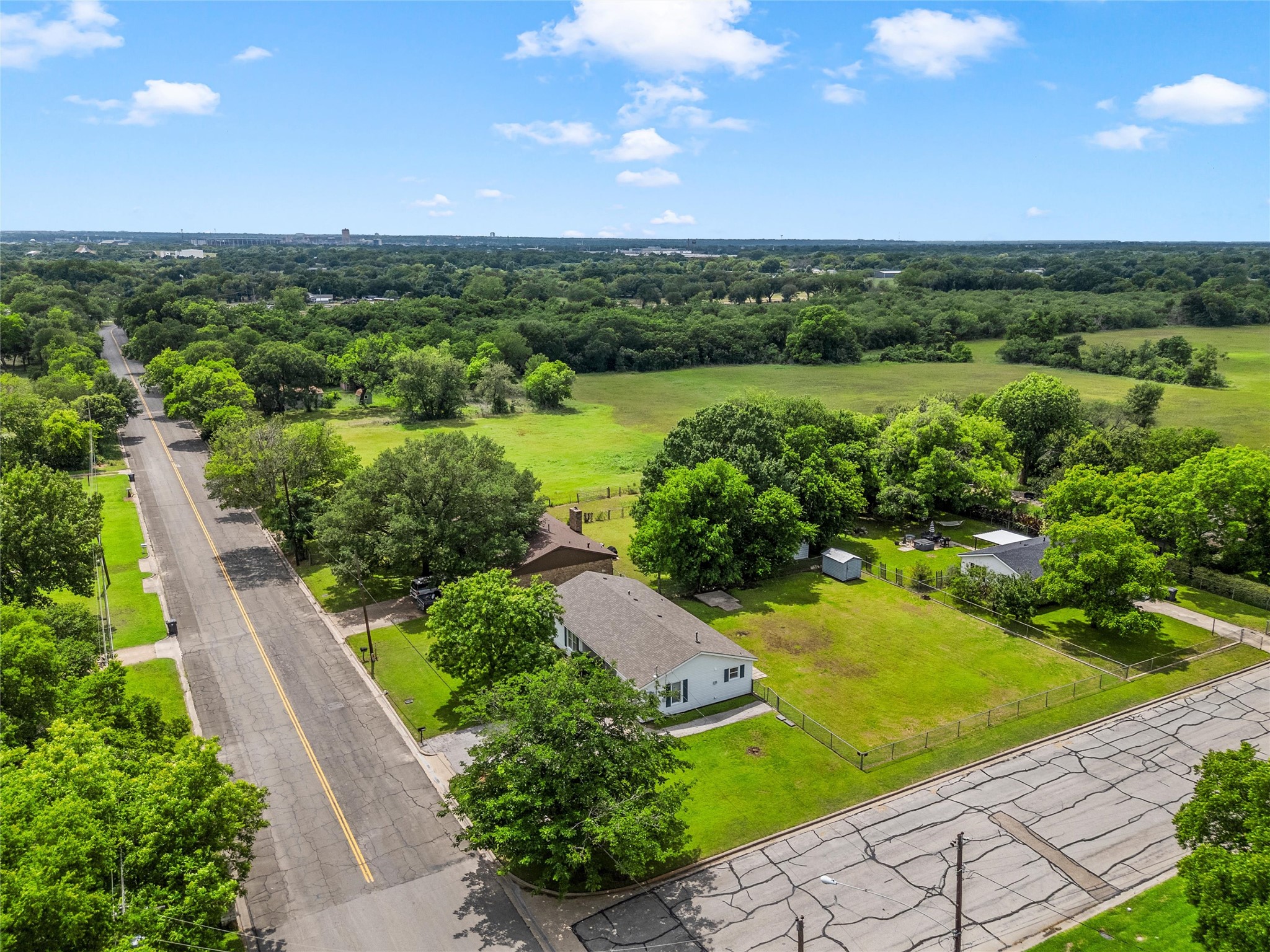 3718 Kendall Lane Waco TX 76705