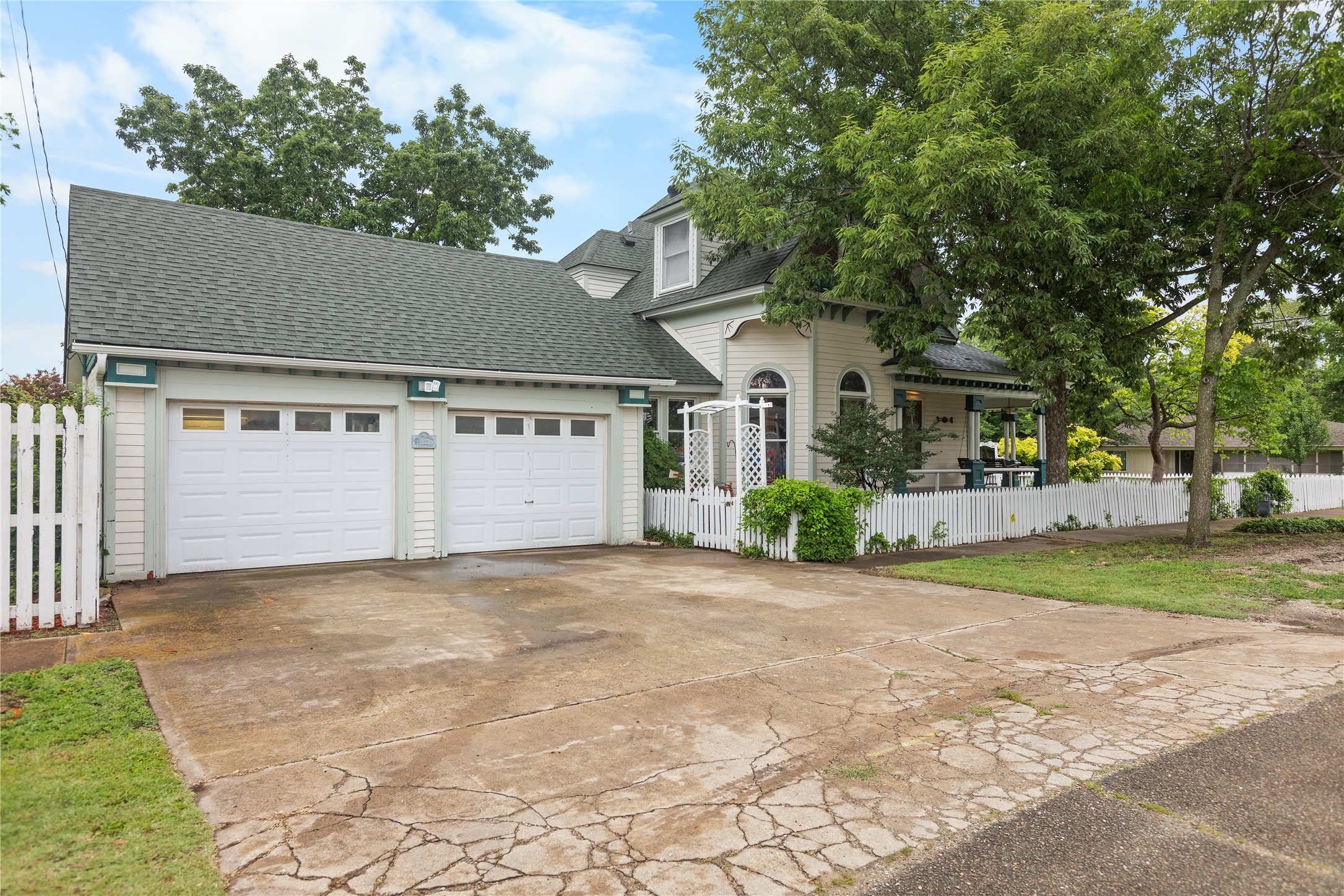 303 W Market Street Honey Grove TX 75446