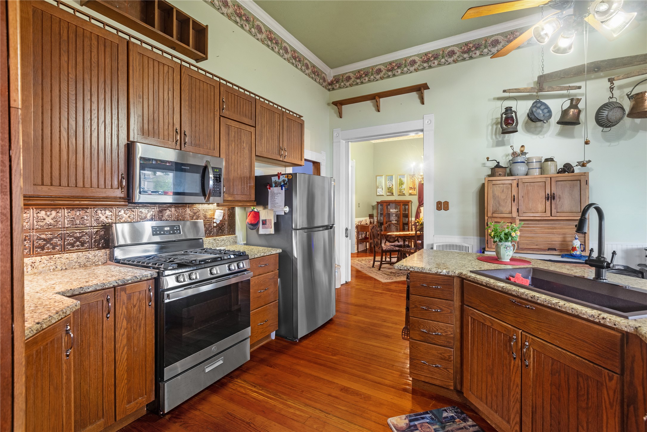 303 W Market Street Honey Grove TX 75446