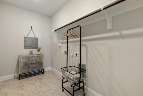 708 Auburn Avenue Midlothian TX 76065