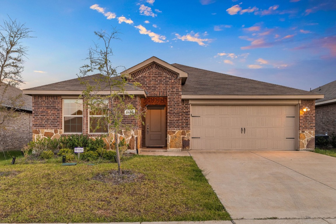 2466 Conklin Drive Fate TX 75189