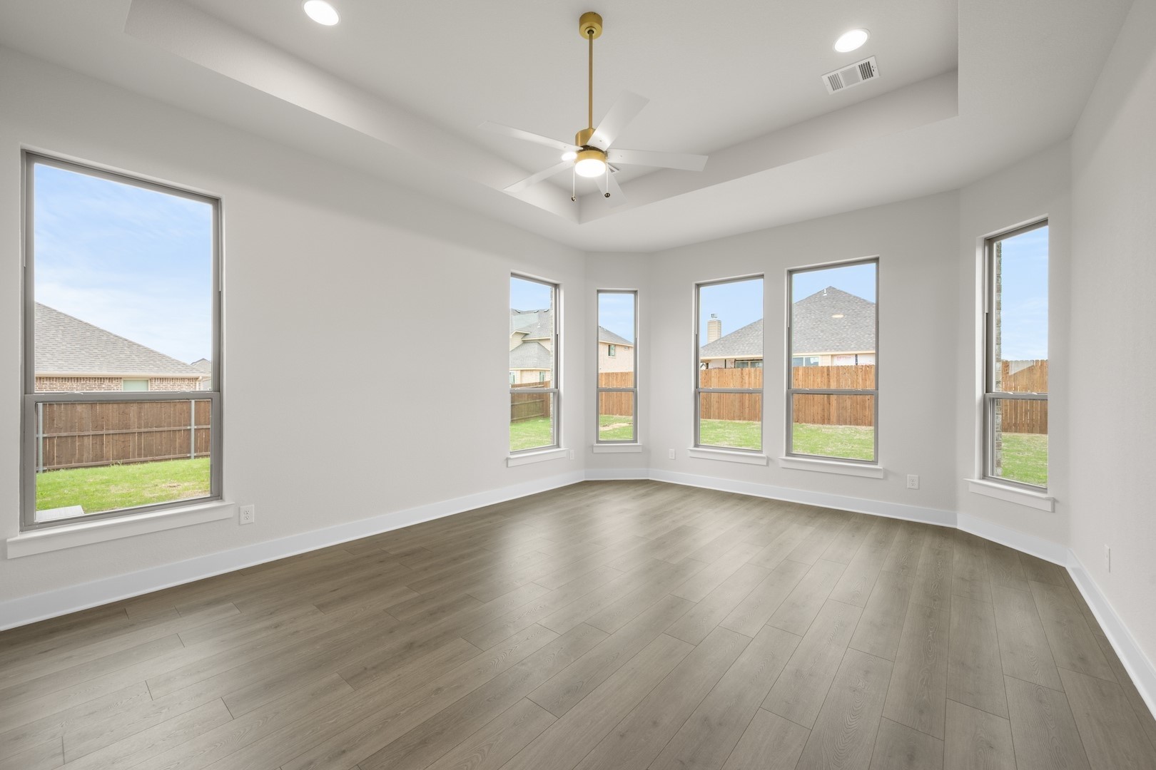 5401 Rowlan Row Midlothian TX 76065