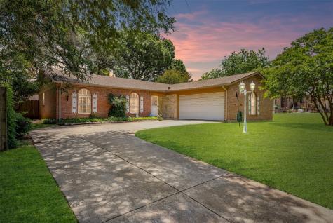 608 Pepperidge Court Arlington TX 76014