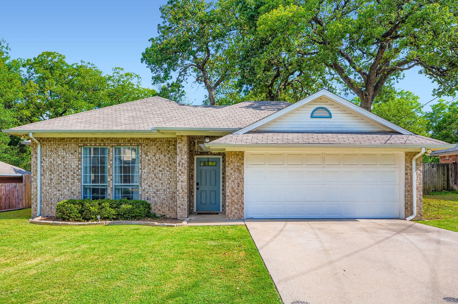 405 W Spring Street Weatherford TX 76086