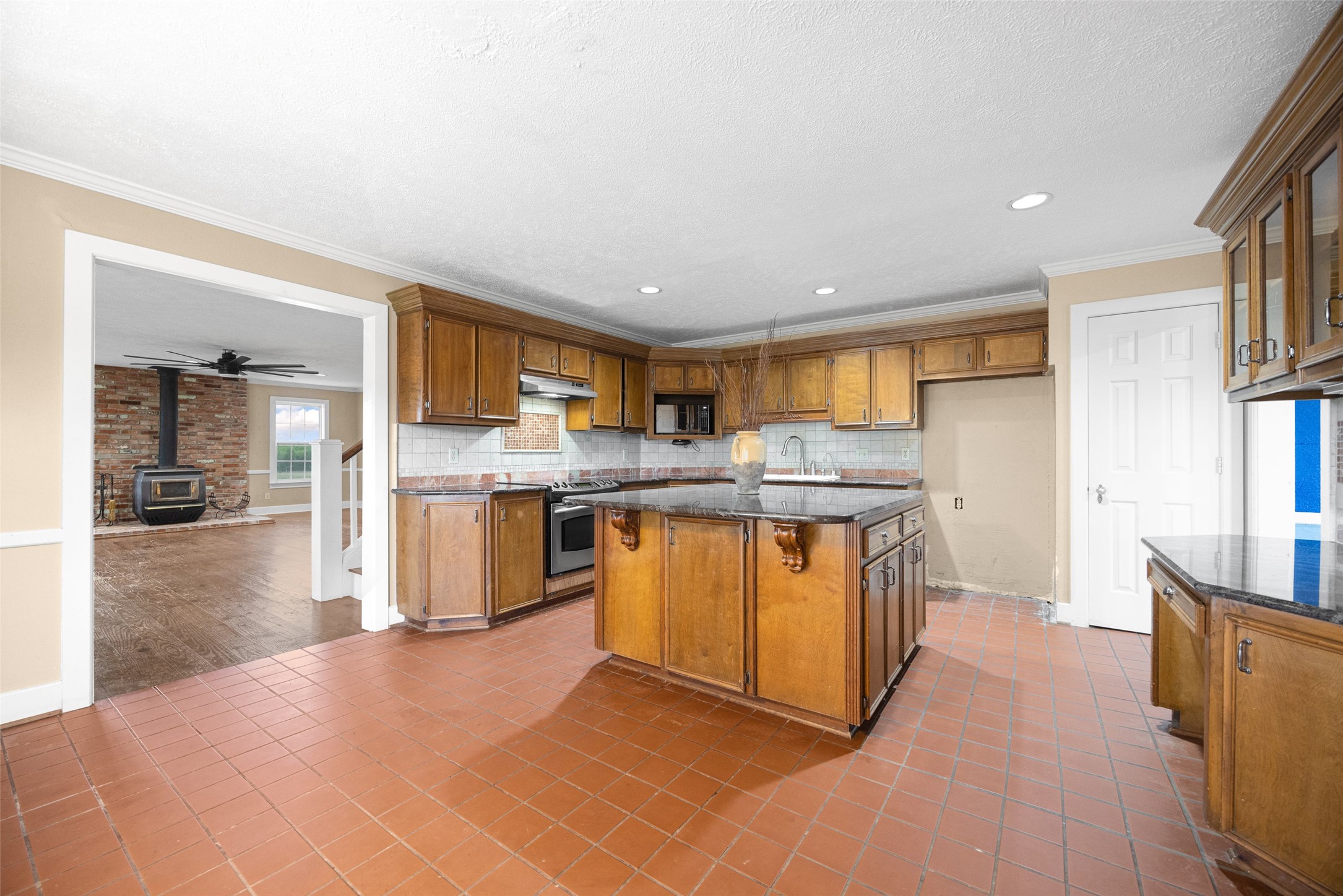 22050 County Road 850 Farmersville TX 75442