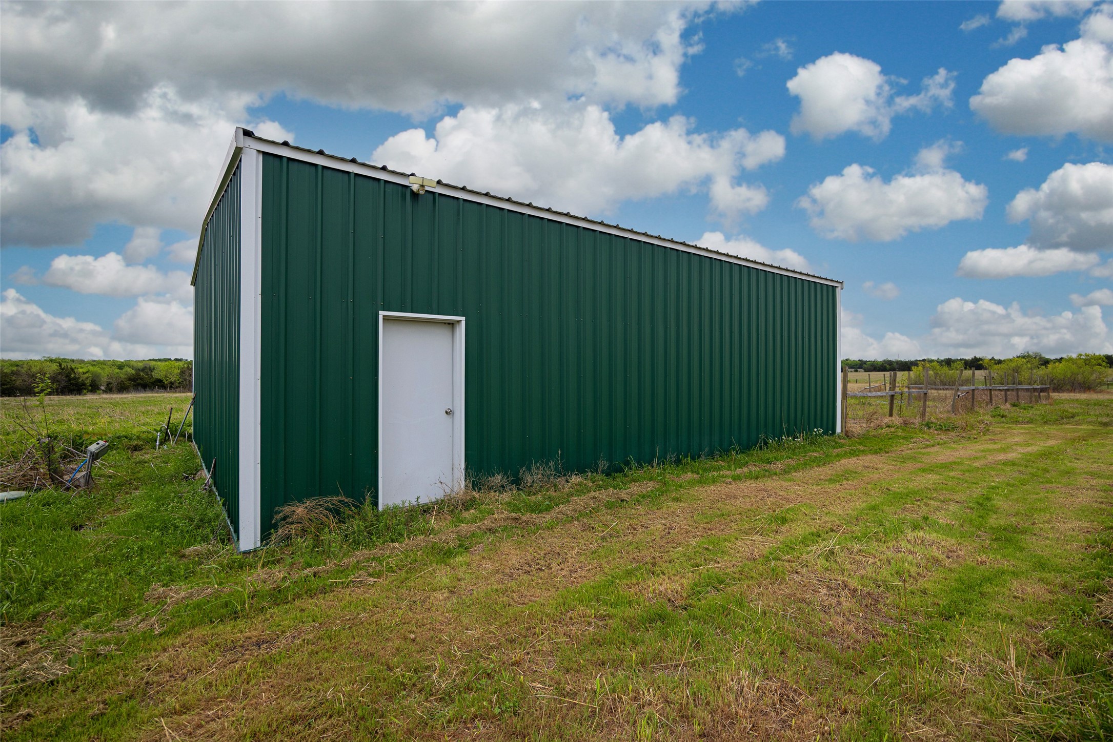22050 County Road 850 Farmersville TX 75442
