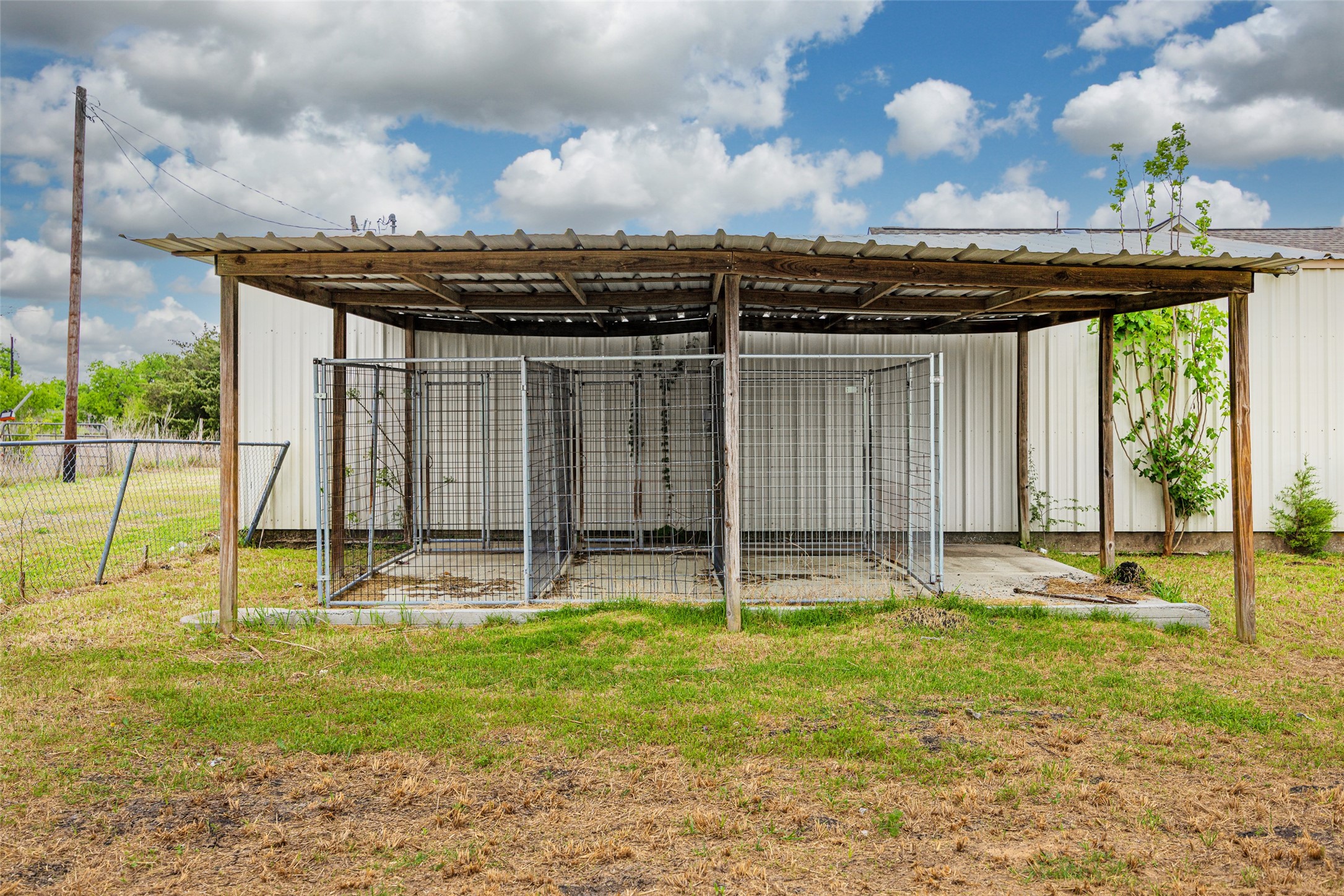 22050 County Road 850 Farmersville TX 75442