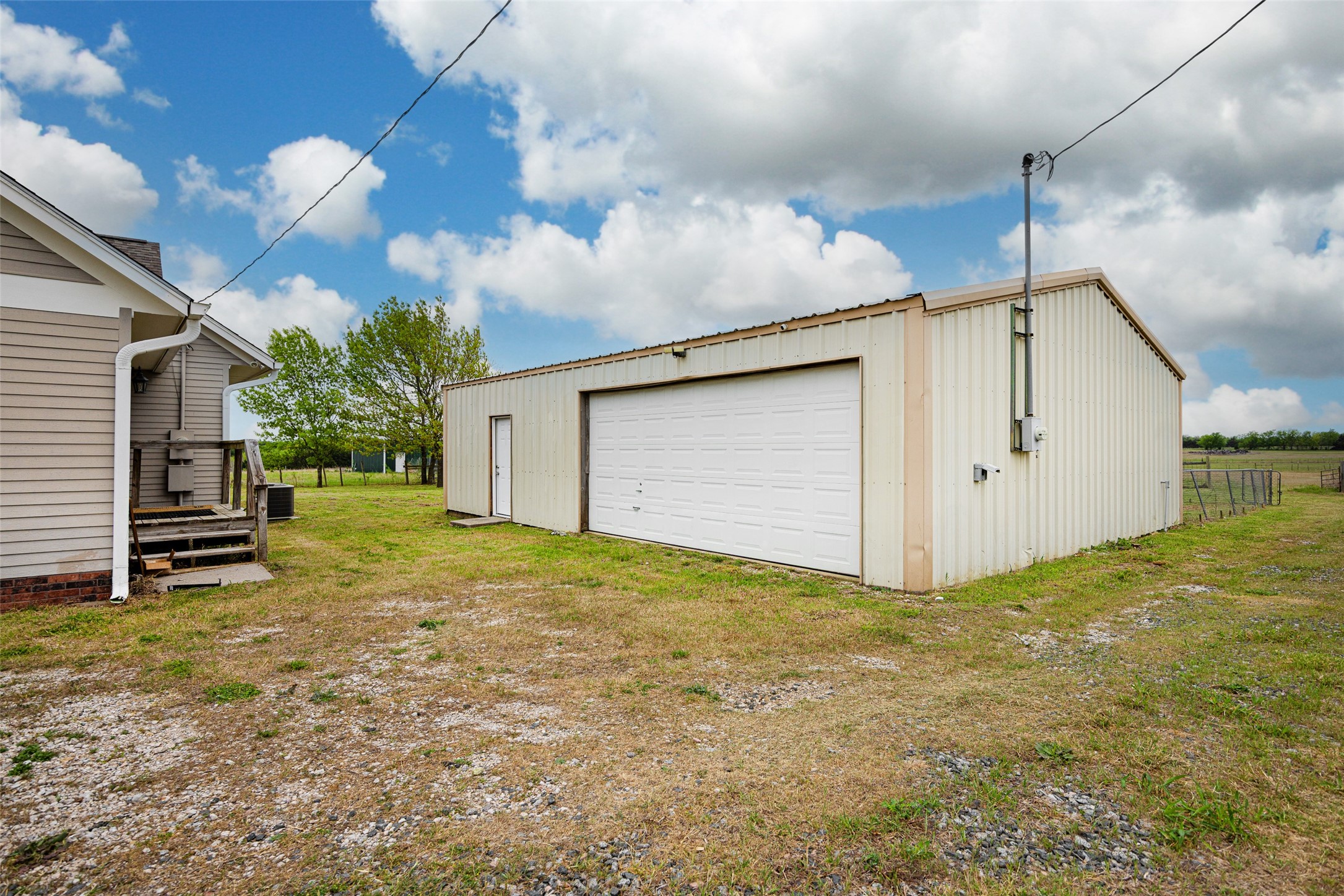 22050 County Road 850 Farmersville TX 75442