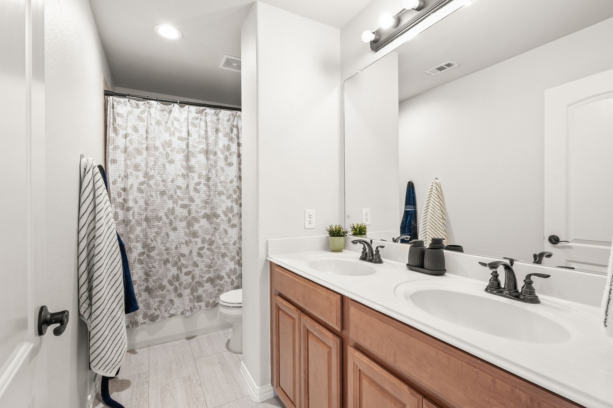 2281 Hideaway Pointe Drive Little Elm TX 75068