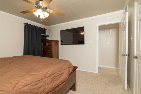 401 Berryhill Drive Springtown TX 76082