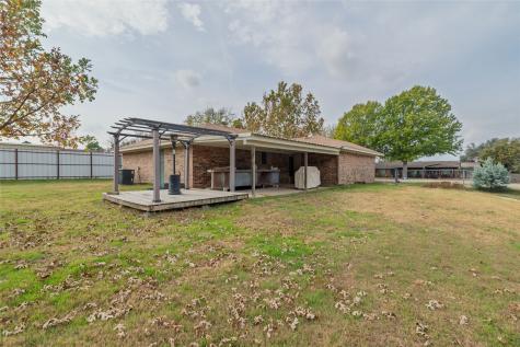 401 Berryhill Drive Springtown TX 76082