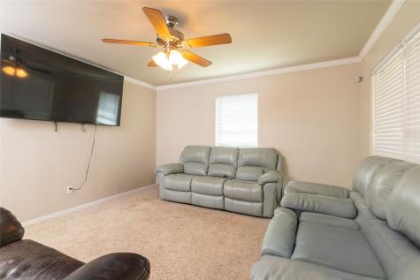 401 Berryhill Drive Springtown TX 76082