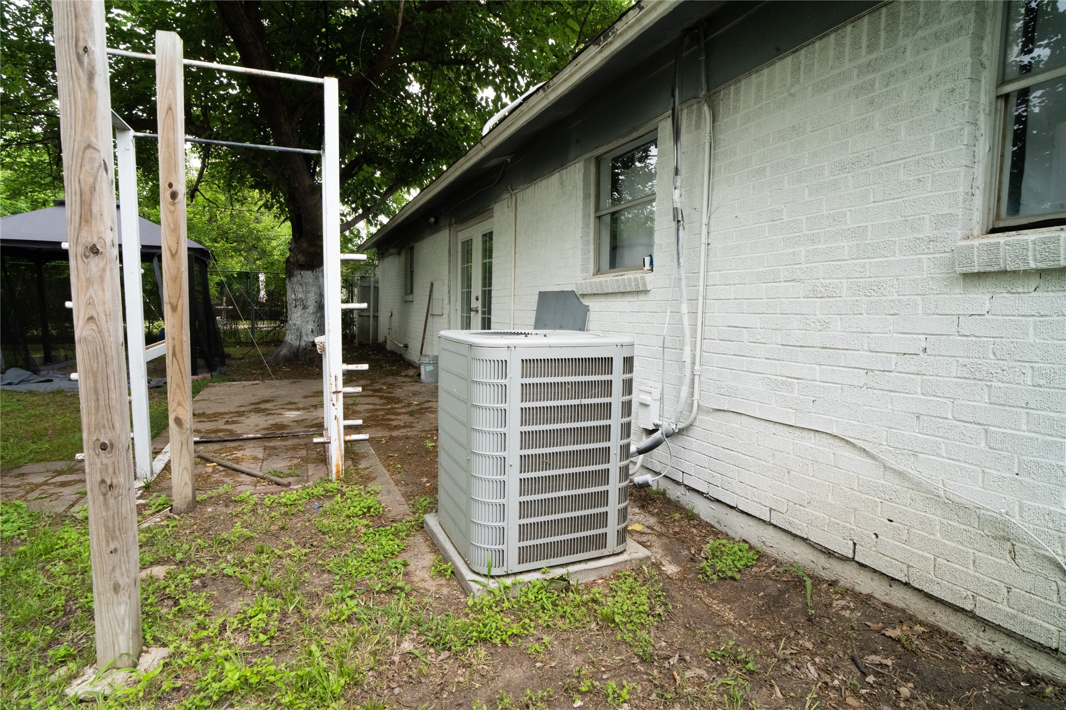 5736 Shipp Drive Watauga TX 76148
