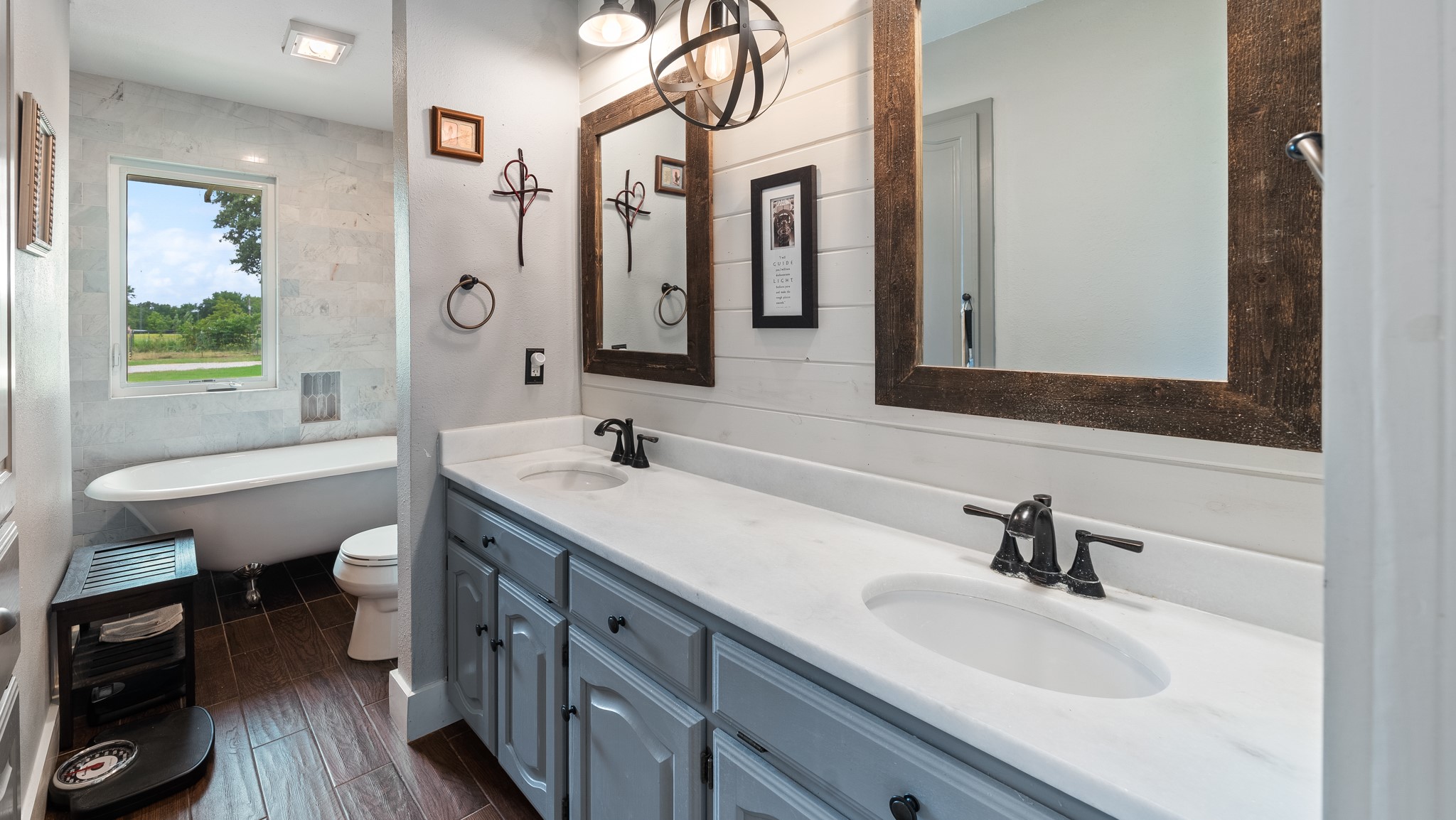 132 Private Road 7105 Edgewood TX 75117