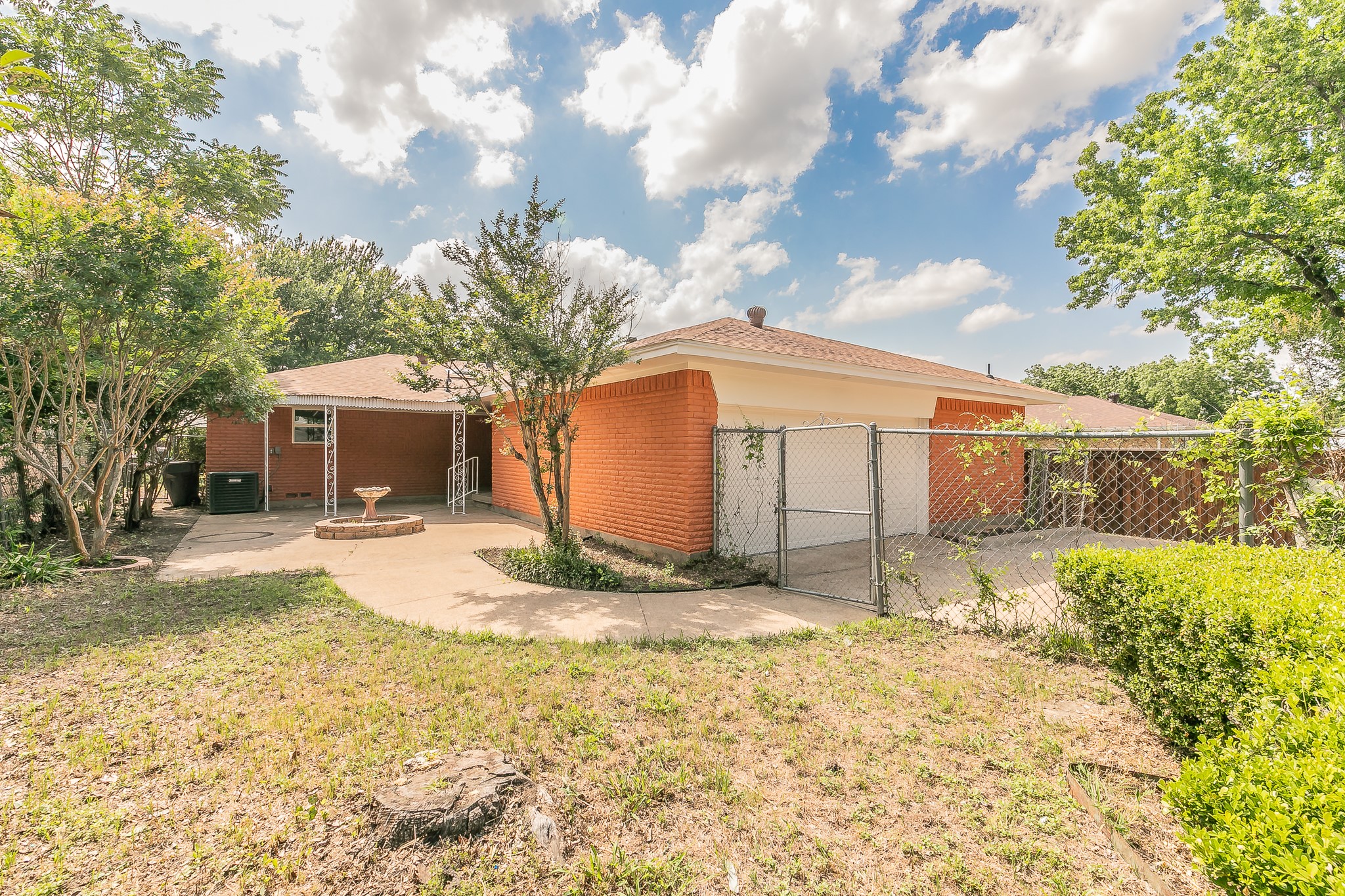1812 Boyd Street Dallas TX 75224