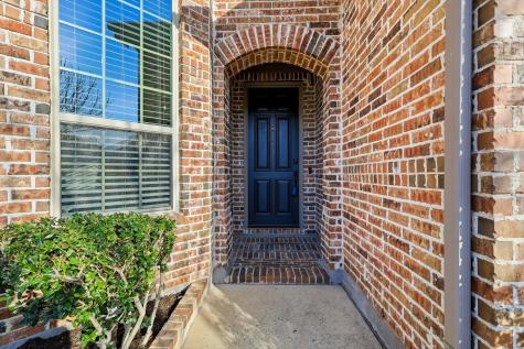 1008 W Bluff Way Roanoke TX 76262