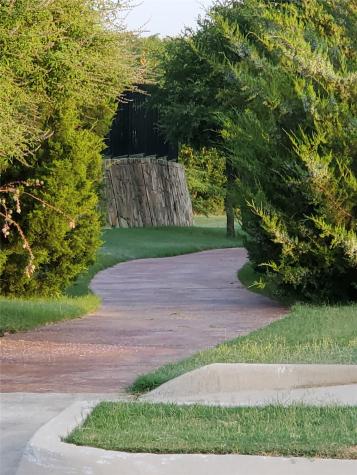 1008 W Bluff Way Roanoke TX 76262