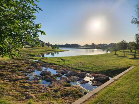 1008 W Bluff Way Roanoke TX 76262