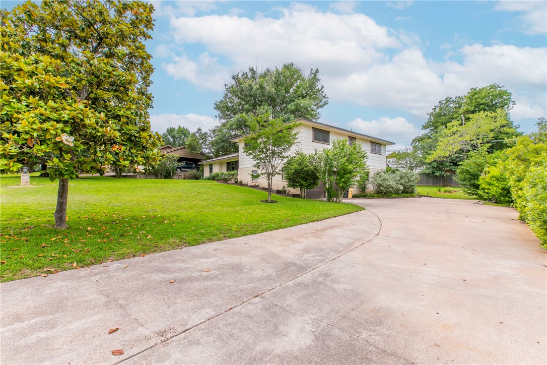 624 Topeka Drive Woodway TX 76712