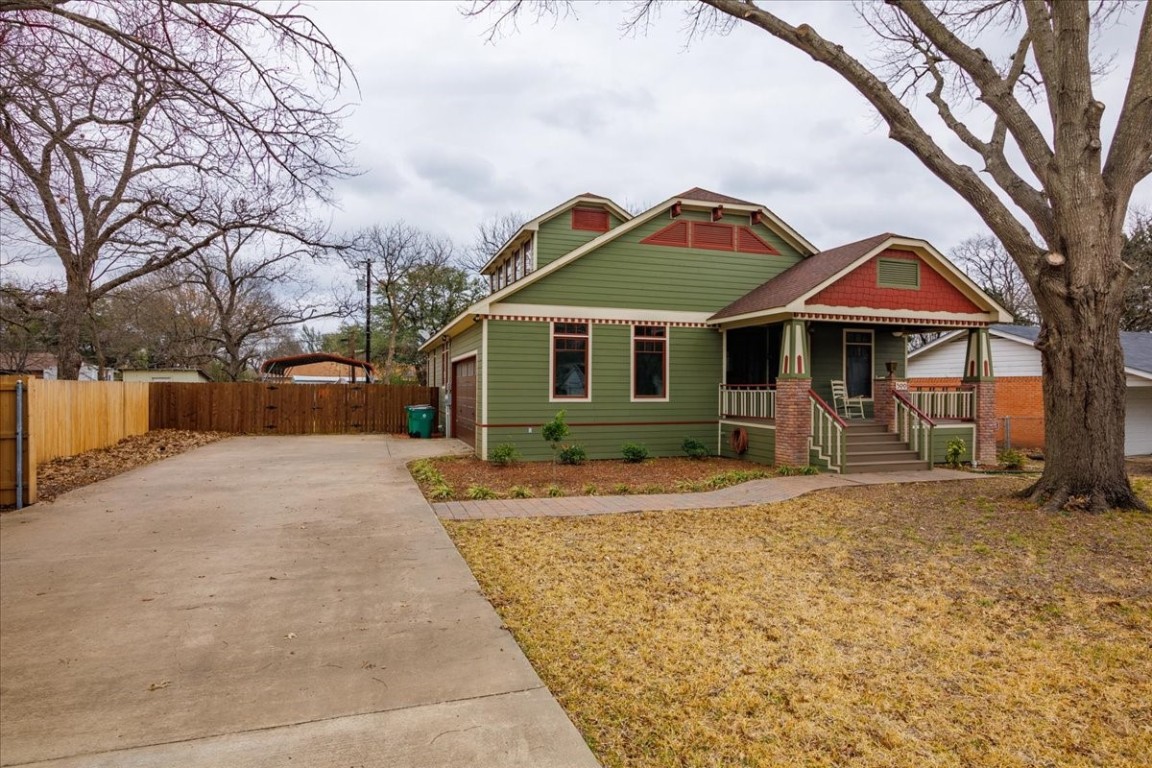 300 John Arden Drive Waxahachie TX 75165