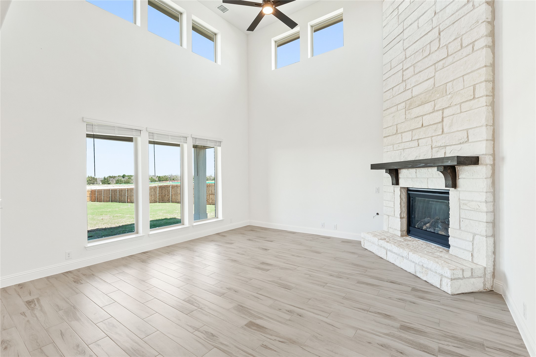 421 Birkdale Lane Red Oak TX 75154