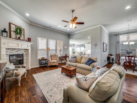 808 Mary Lee Lane Collinsville TX 76233
