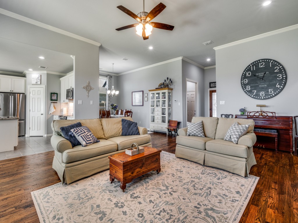 808 Mary Lee Lane Collinsville TX 76233