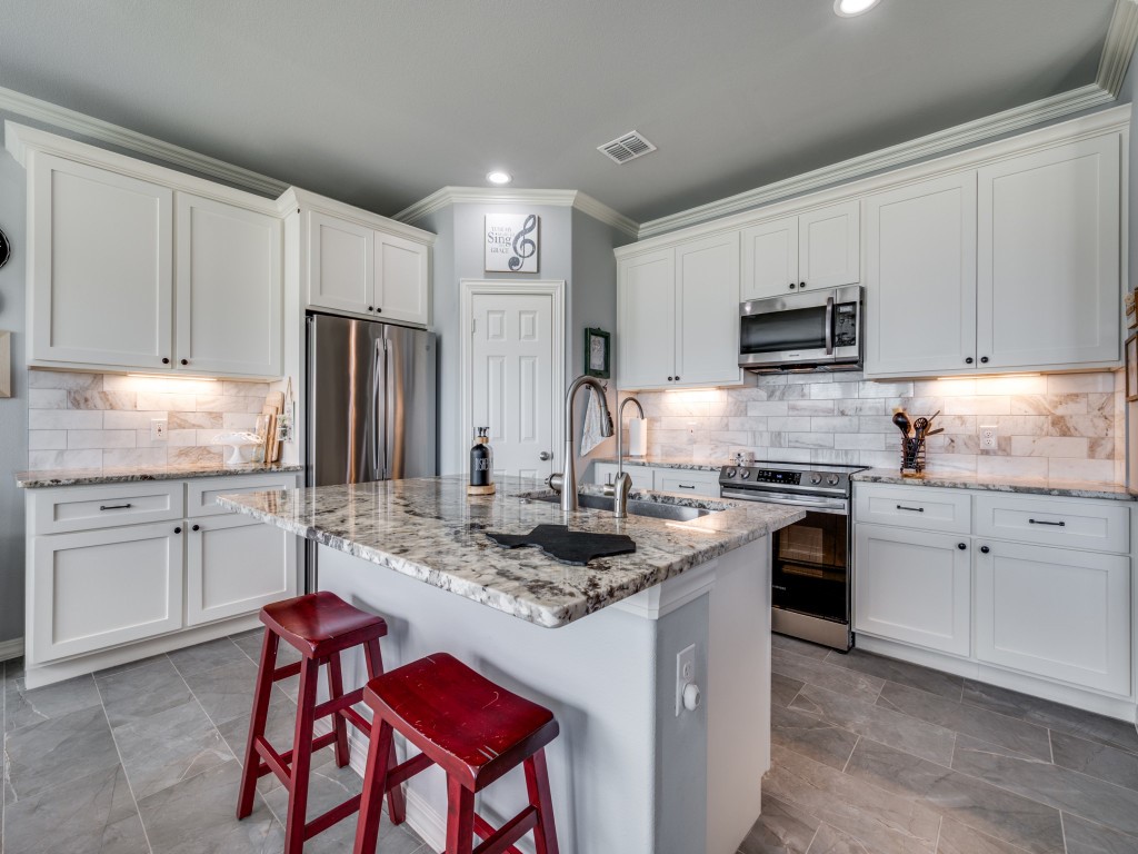 808 Mary Lee Lane Collinsville TX 76233