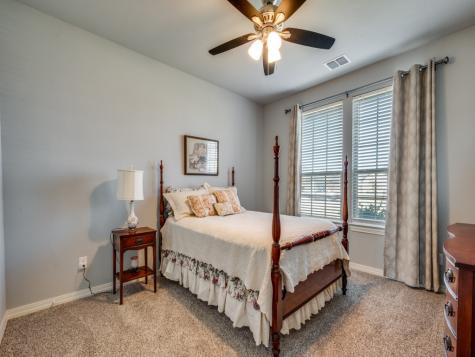808 Mary Lee Lane Collinsville TX 76233