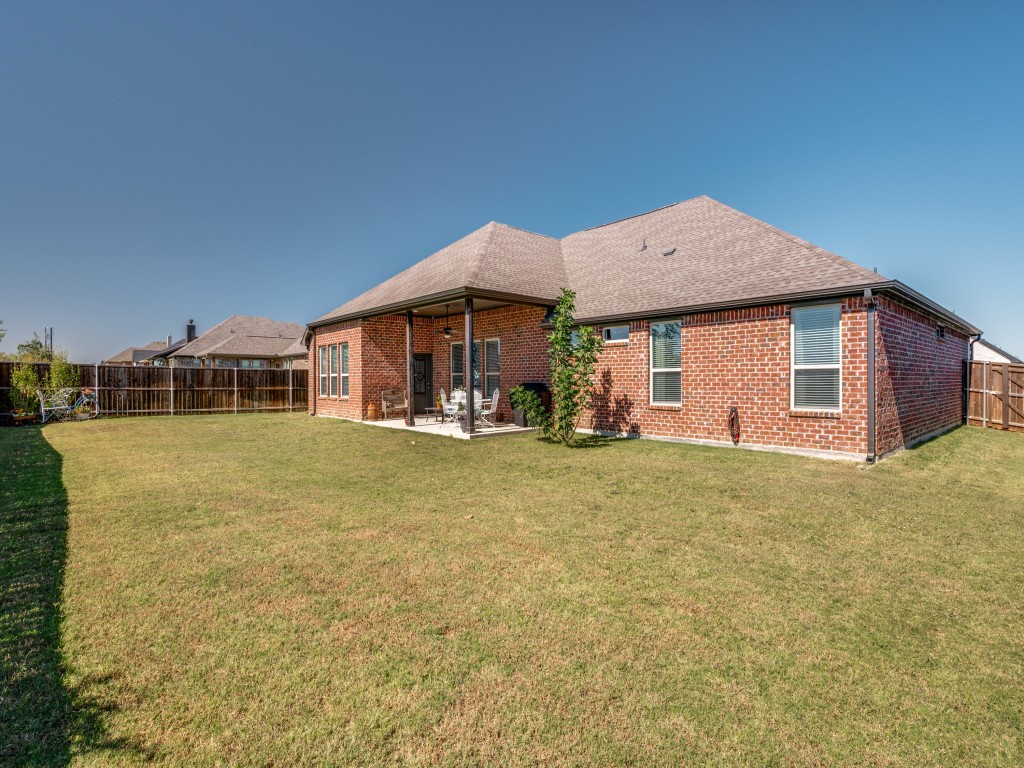 808 Mary Lee Lane Collinsville TX 76233